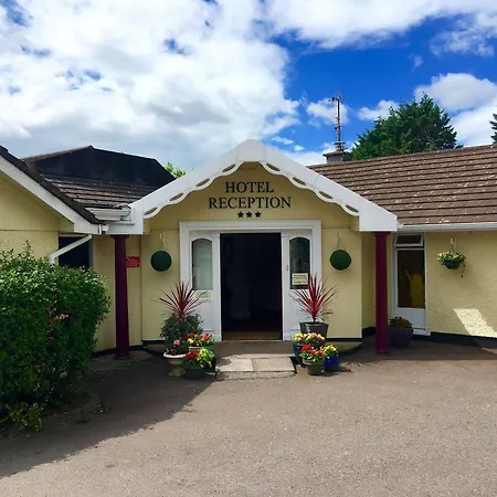 Hotel Fernhill Golf & Country Club 3*