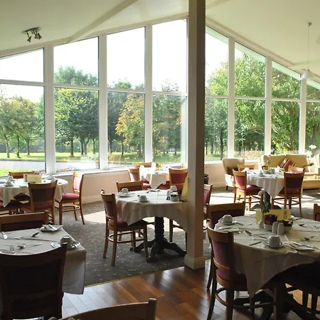Fernhill Golf & Country Club Hotel